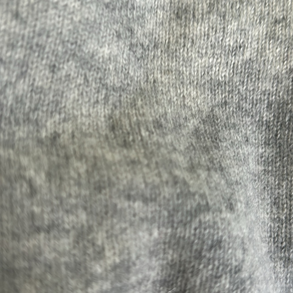100% cashmere 2-ply TAHARI Vest - Picture 6 of 6